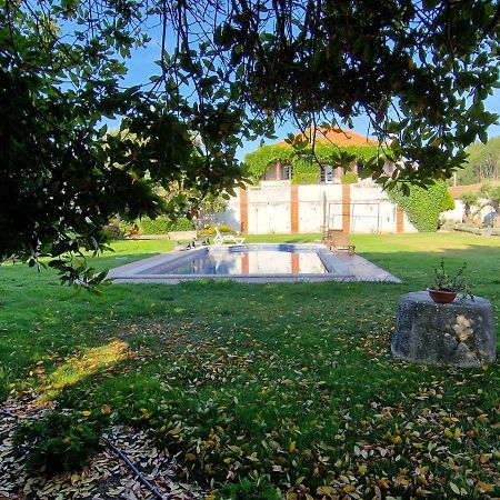 Casa Nikana Turcifal Esterno foto