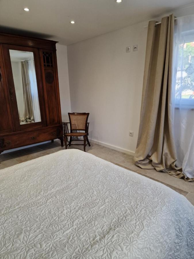 Casa Nikana Turcifal Esterno foto